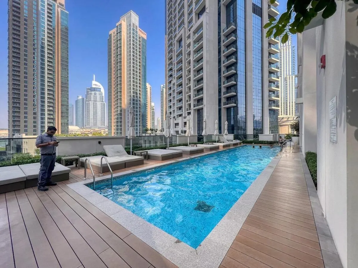 First Class 2Br Mesmerizing Views Dubai Birleşik Arap Emirlikleri