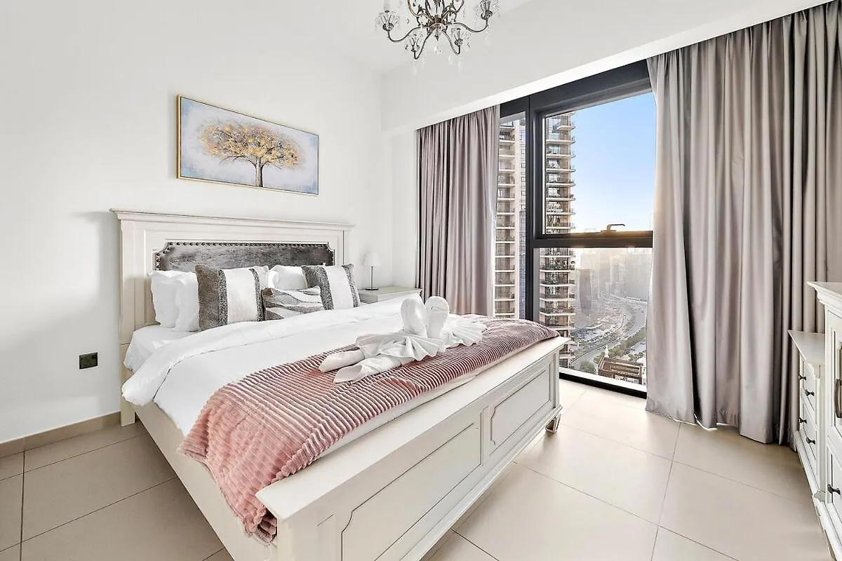 First Class 2Br Mesmerizing Views Dubai Daire