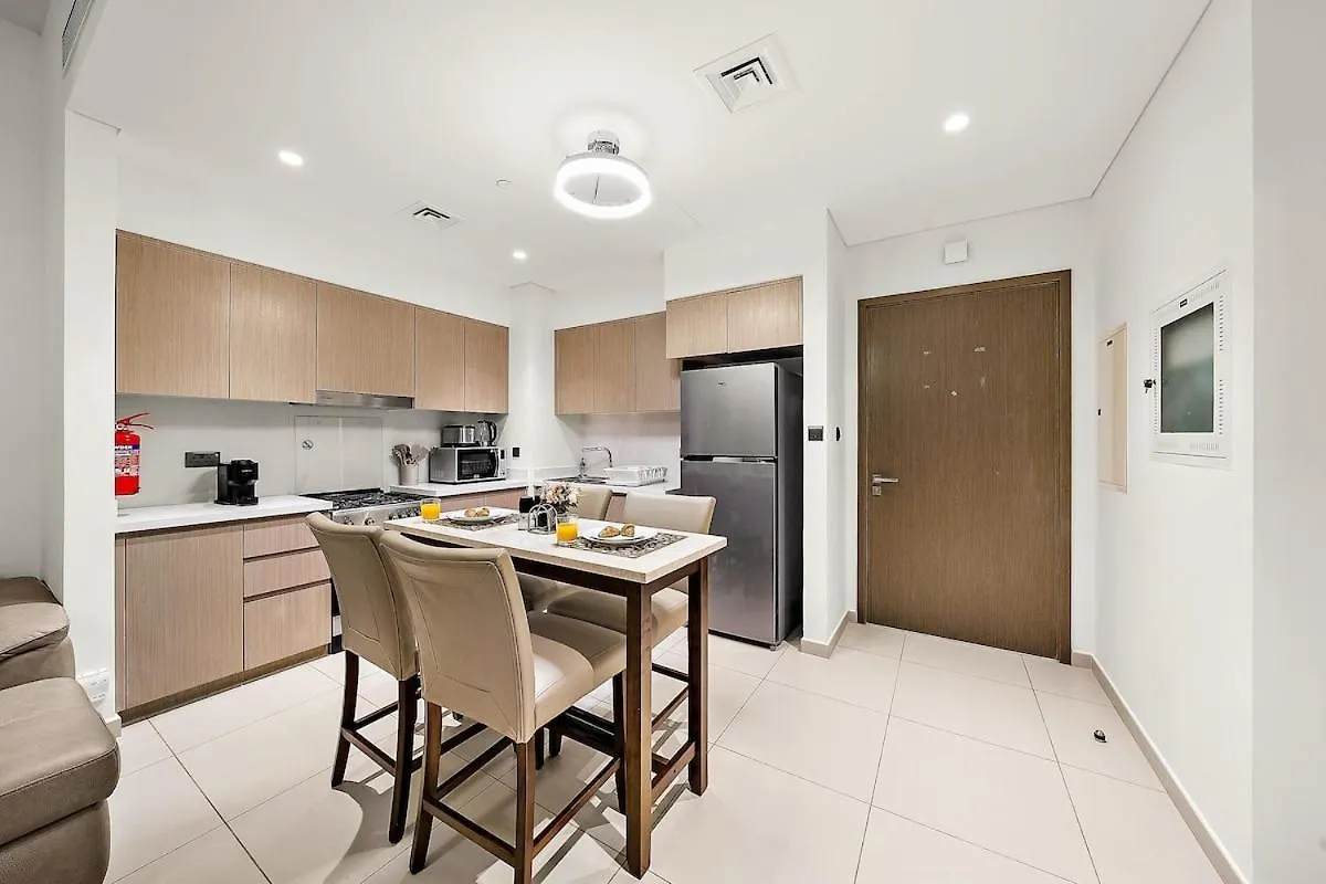 First Class 2Br Mesmerizing Views Dubai